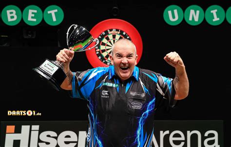 Phil Taylor .